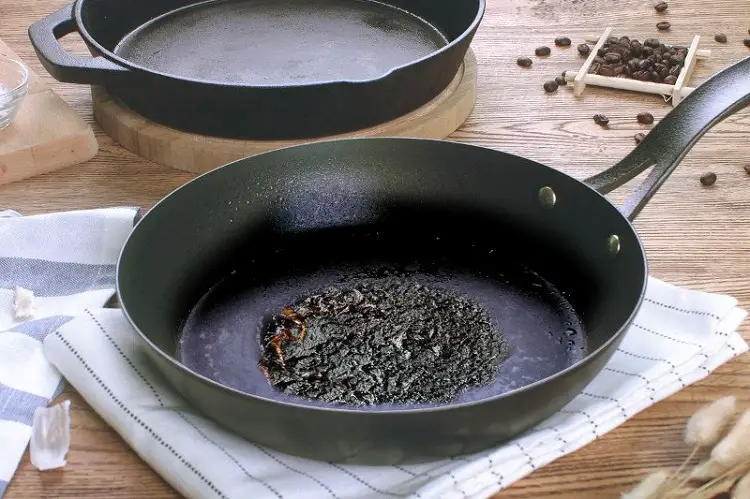 How To Clean Scorched Pan