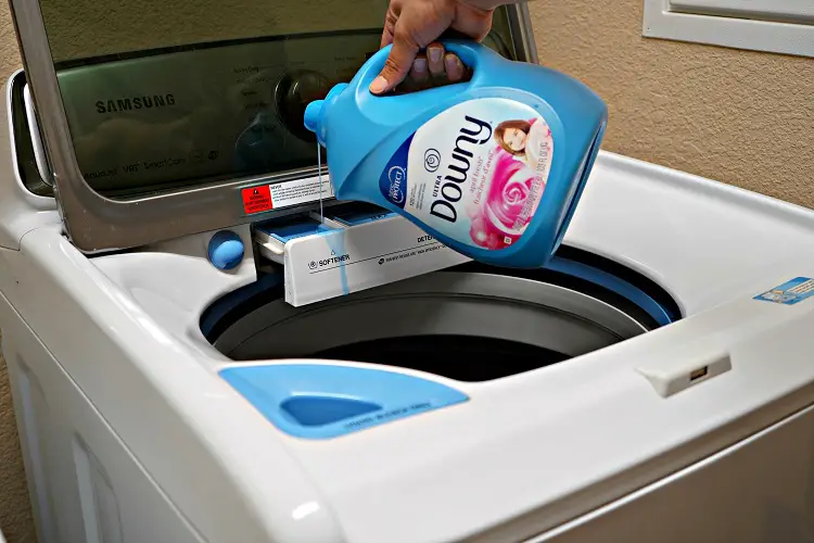 can i use a fabric softener for my clothes in he washer