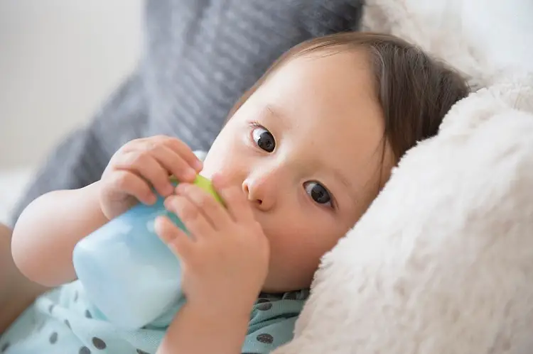 When Do Toddlers Stop Using Sippy Cups