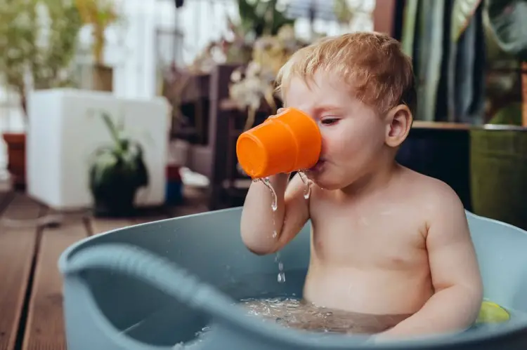 Baby Accidentally Drinks Bathwater