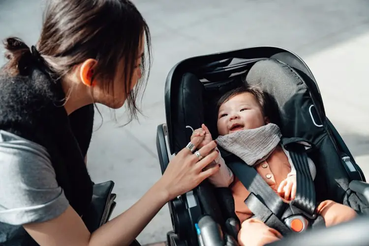 How To Fold Britax Stroller