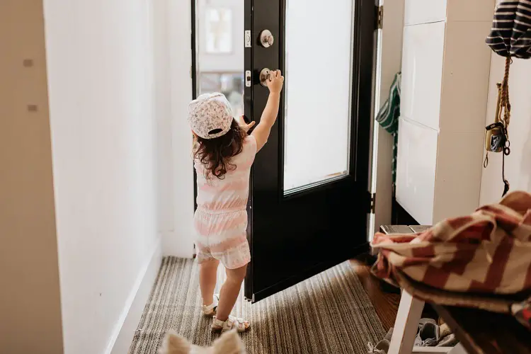 how to stop toddler from slamming doors
